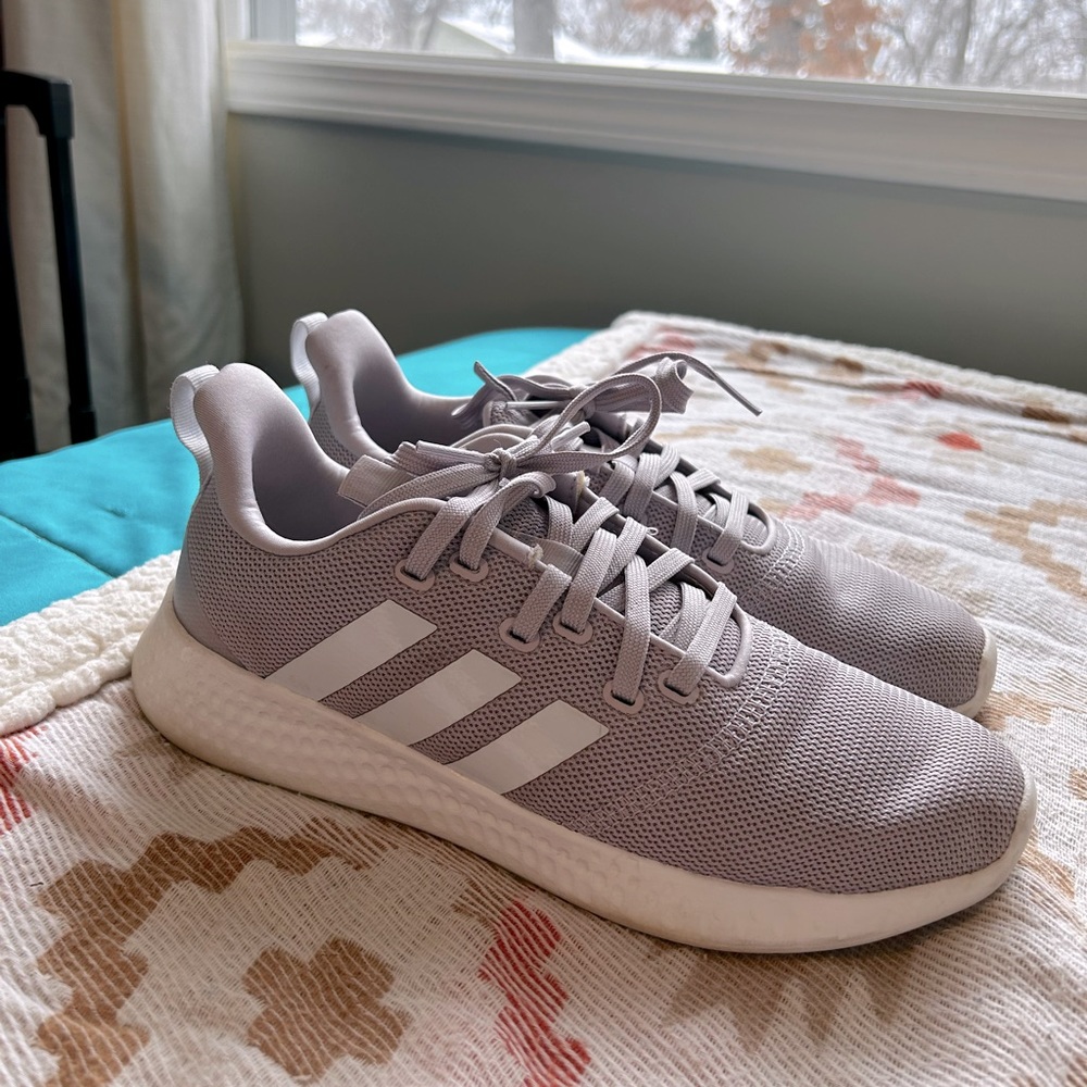 Pastel purple adidas 💜🤍